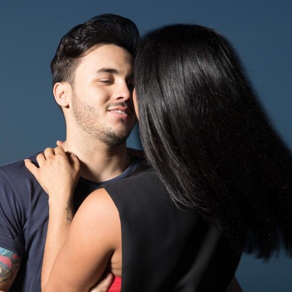 Wallas Arrais e Mileide Milhaile são protagonistas de ensaio de Dia dos Namorados