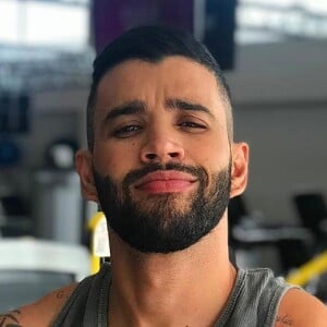 Gusttavo Lima chamou atenção pela evolução no visual