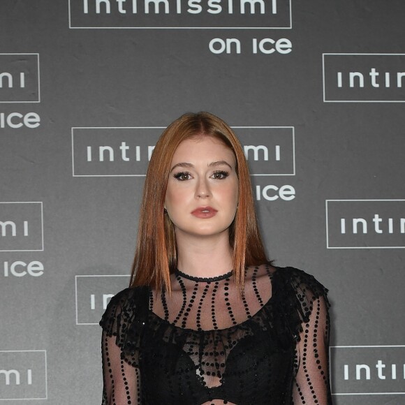 Marina Ruy Barbosa usou vestido Gucci transparente para evento da Intimissimi em 2016 na cidade de Verona