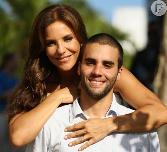 Ivete Sangalo manda recado para o marido, Daniel Cady, em foto: 'Que sorte, hein!'