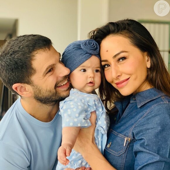 Zoe, filha de Duda Nagle e Sabrina Sato, completou 7 meses em junho de 2019