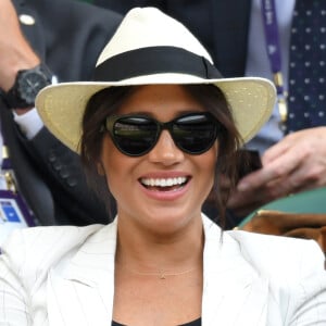 Meghan Markle curtiu algumas horinhas longe do filho no torneio de tênis Wimbledon, na Inglaterra