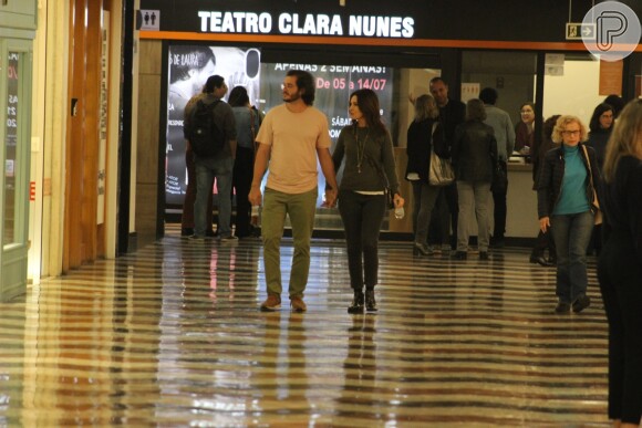 Fátima Bernardes e Túlio Gadêlha não soltaram a mão um do outro em passeio no Shopping da Gávea, no Rio de Janeiro, nesta sexta-feira, dia 05 de julho de 2019