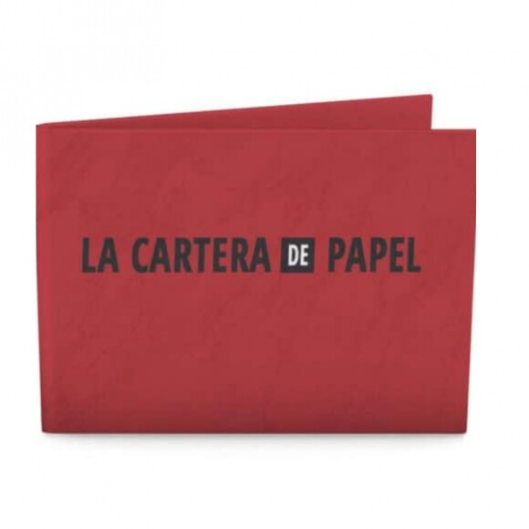 A carteira da Dobra é ideal para aqueles pais que são bem-humorados e fãs da série 'La Casa de Papel': ela custa R$ 49,90