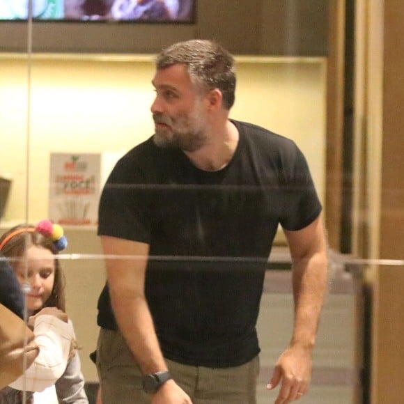 Raoni Carneiro é pai de Luísa, de 9 anos