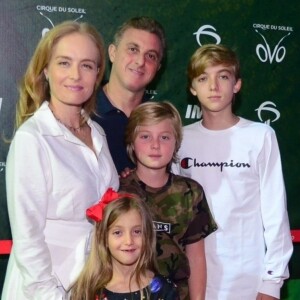 Angélica destacou em entrevista personalidade da filha, Eva: 'Ela tem uma força que me espanta e faz com que eu me coloque no papel de mãe'