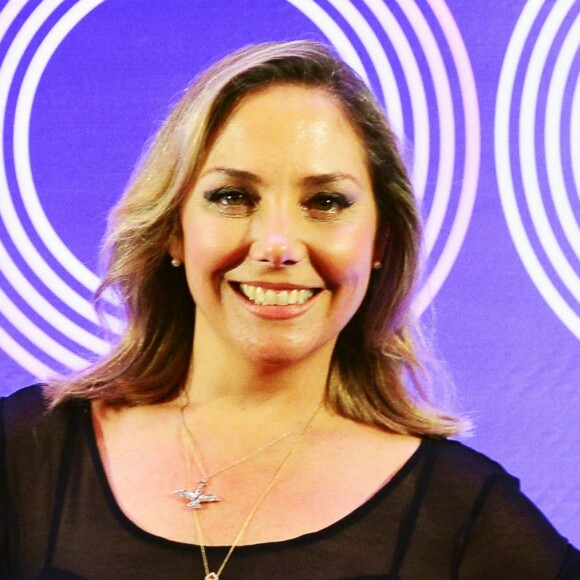 Heloisa Périssé revelou tumor na glândula salivar e cirurgia: 'Sou forte, vou fazer sessões de radioterapia, quimio o que for e daqui a pouco estou a mil de novo!'