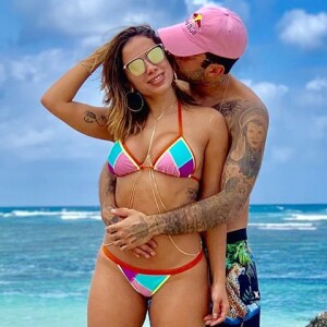 Anitta e Pedro Scooby assumiram namoro em junho de 2019