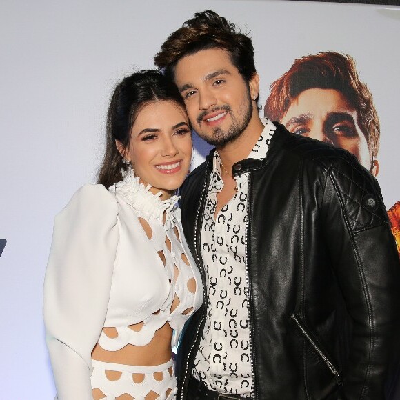 Look de Jade Magalhães, namorada de Luan Santana, é da marca Hand Lace