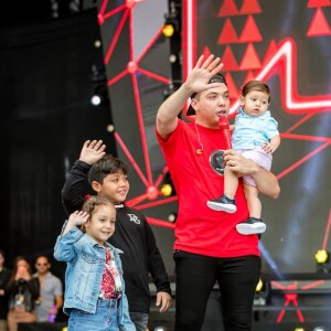 Filho de Wesley Safadão, Yhudy contou ao pai que perdeu um dente