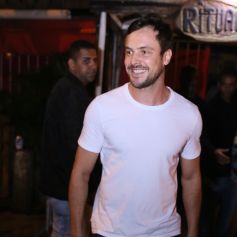 Sergio Guizé vive personagem Chiclete e par romântico de Paolla Oliveira