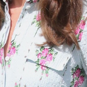 Kate Middleton usa vestido com bolsos frontais em inauguração de jardim nesta terça-feira, dia 10 de setembro de 2019