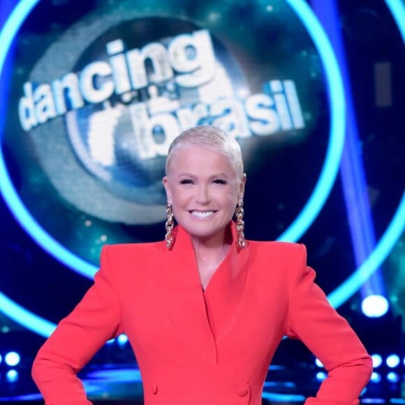 Xuxa Meneghel destacou sua versatilidade nos looks: 'Amo estar com roupas bem diferentes. Usei de tudo nessas 5 temporadas'