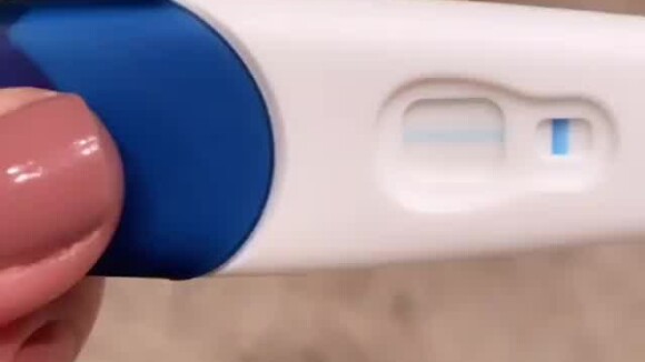 Thaeme Mariôto afasta nova gravidez após teste dar negativo: 'Amamentando a menstruação não vem'