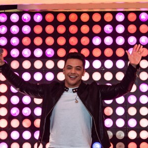 Stylist explicou looks usados por Wesley Safadão