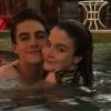 Sophia Valverde e o namorado, Lucas Burgatti, curtiram fim de semana em resort e compartilharam momentos em suas redes sociais
