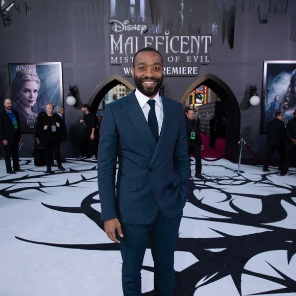 Atuando em '12 anos de escravidão' e dublando no filme 'Rei Leão', Chiwetel Ejiofor também estará em 'Malévola 2'