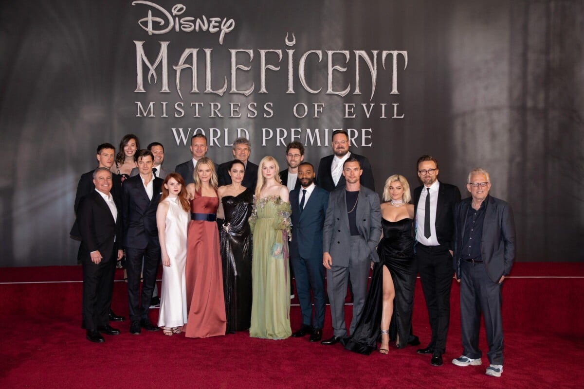 Foto: Elenco e equipe de produção do filme 'Malévola 2', que estreia no dia  17 de outubro - Purepeople