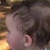 Filho caçula de Erick Jacquin mostrou estilo de chapéu em dia no parque e se encantou com cisnes, nesta quarta-feira, 2 de outubro de 2019