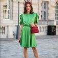 Vestido para o verão 2020: verde vibrante é uma das tendências para roupas na próxima estação