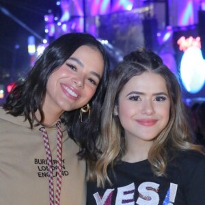 Bruna Marquezine se encontrou com Maisa no Rock in Rio