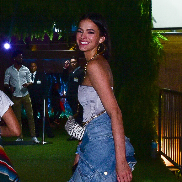 Bruna Marquezine curtiu a sexta noite do Rock in Rio neste sábado, 5 de outubro de 2019