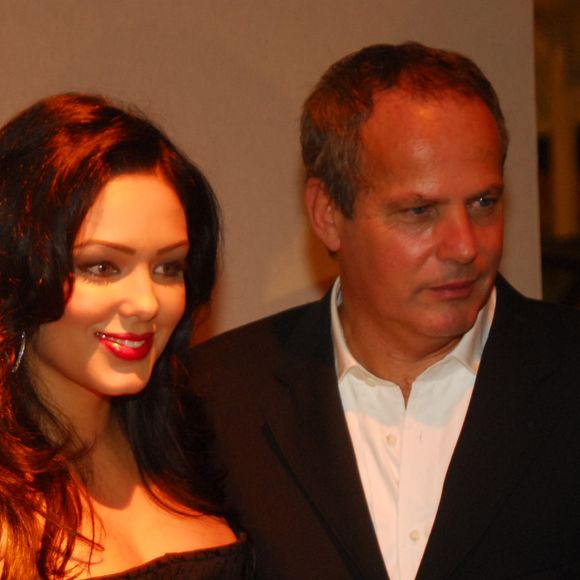 Relacionamento de Tânia Mara e Jayme Monjardim acabou após 12 anos. Na foto, a cantora e o diretor de novelas no lançamento da novela 'Viver a Vida', em 2009