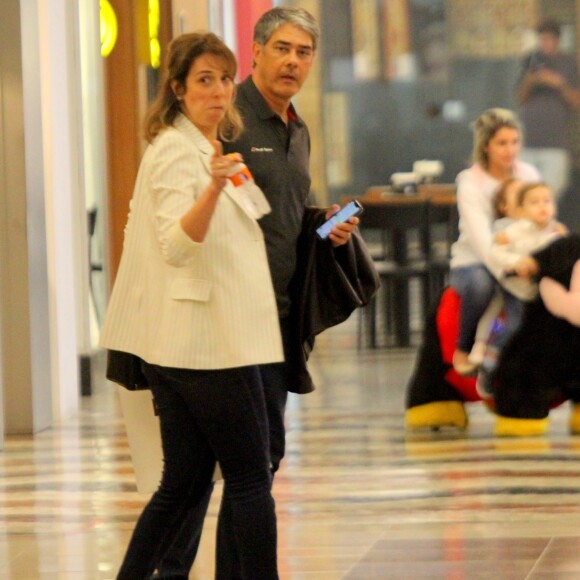 William Bonner curtiu passeio com Natasha Dantas em noite de folga