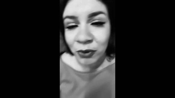 Marília Mendonça chora em vídeo ao falar sobre pausa na carreira neste sábado, dia 30 de novembro de 2019