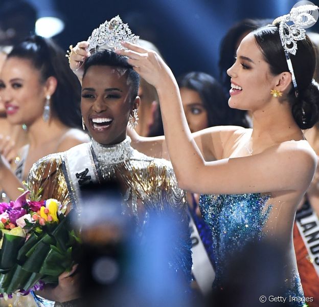 Miss Universo 2019: Zozibini Tunzi ganha coroa e representa a competição pelo próximo ano neste domingo, dia 08 de dezembo de 2019