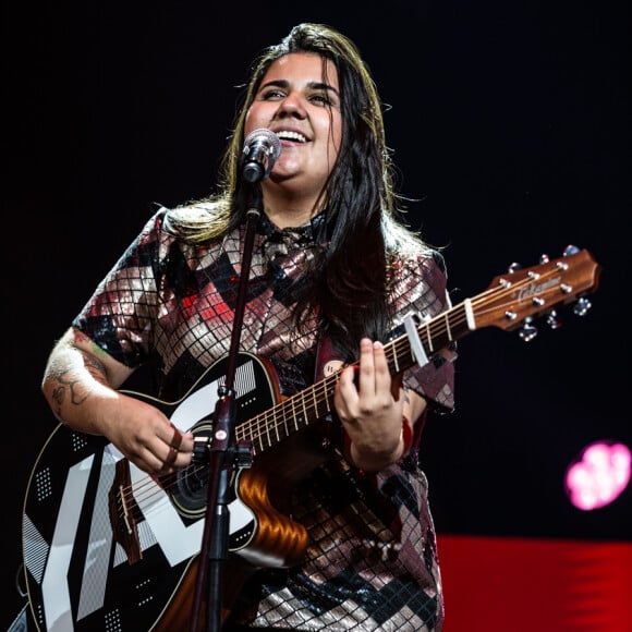 Fãs confundem voz de Yasmin Santos com a de um ícone da música sertaneja