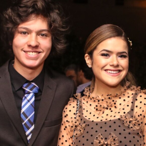 Maisa e o namorado, Nicholas Arashiro, jantaram após a apresentadora se formar no Ensino Médio, nesta quinta-feira, 12 de dezembro de 2019