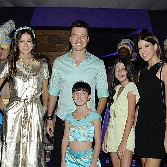 Rodrigo Faro e Vera Viel festejaram os 8 anos da filha caçula, Helena