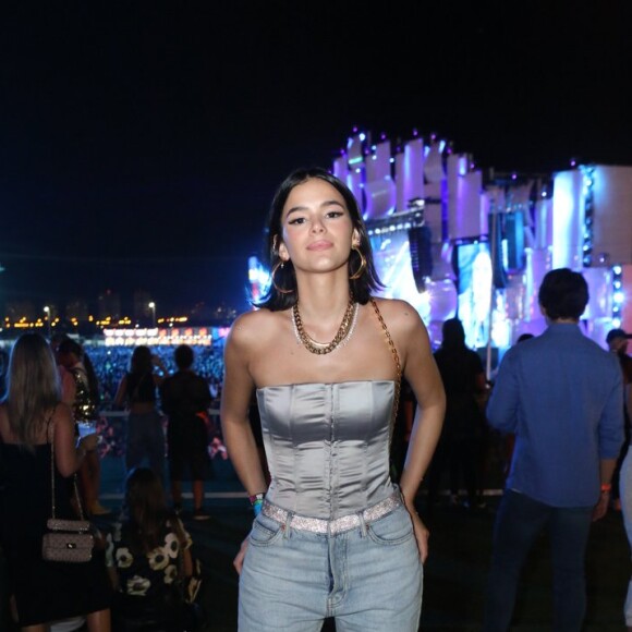 Bruna Marquezine está solteira desde o fim de seu namoro com Neymar