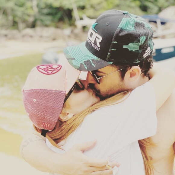 Maiara posta foto dando beijo em Fernando Zor no Instagram nesta quarta-feira, 15 de janeiro de 2020