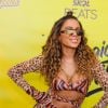 Anitta apostou em óculos com estilo futurista para ensaio do Bloco das Poderosas, em São Paulo