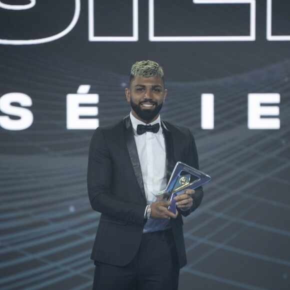 Gabigol está em um relacionamento com modelo de conversa vazada