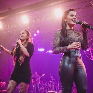 Maiara e Maraisa agitaram fãs em show em Foz do Iguaçu, no Paraná, na noite desta quarta-feira, 12 de fevereiro de 2020