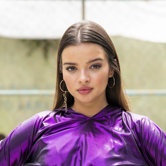 Na novela 'Malhação: Toda Forma de Amar', Raíssa (Dora de Assis) decide aproveitar que ela e Nanda (Gabriella Mustafá) são conhecidas para achar Rita (Alanis Guillen) no capítulo de sexta-feira, 28 de fevereiro de 2020