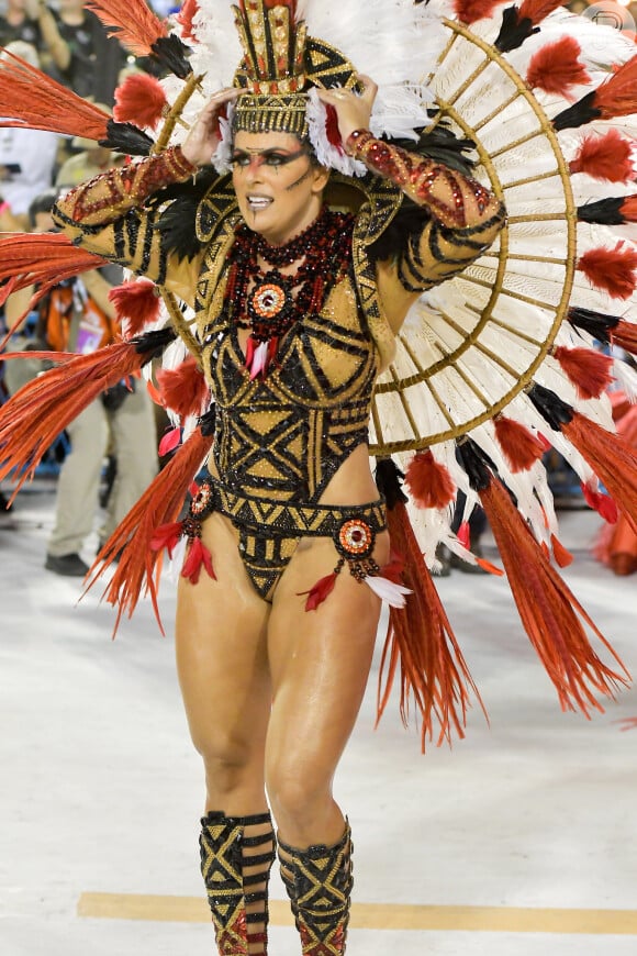 Carnaval 2020: Jack Maia já foi rainha de bateria da Santa Cruz pelo grupo A