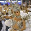 Aline Riscado brilhou em sua estreia como rainha de bateria da Vila Isabel no carnaval 2020