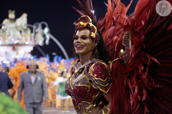 Carnaval de São Paulo: Savia David é rainha de bateria da Unidos de Vila Maria e musa da escola de samba carioca Beija-Flor de Nilópolis
