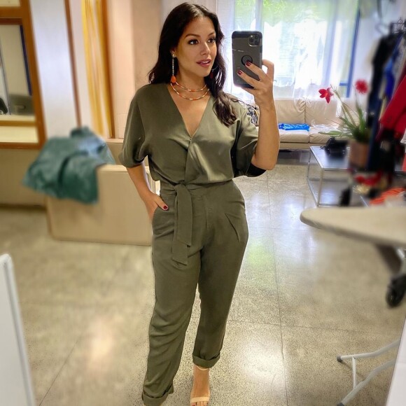 Thais Fersoza é dona de looks cheios de personalidade