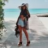 Anitta garantiu ar refinado aos looks com acessórios cheios de estilo
 