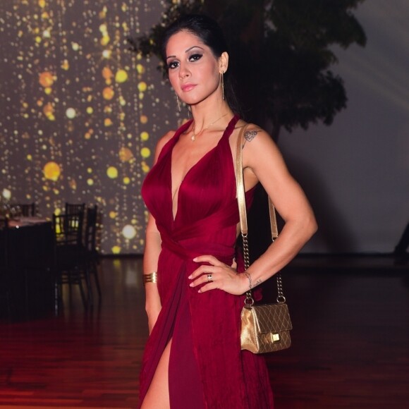 Mayra Cardi manifestou sintomas do novo coronavírus