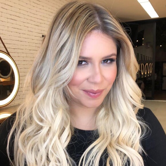 Marília Mendonça fez uma live para 160 mil pessoas no Instagram