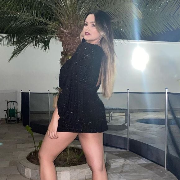 Web elogiou corpo de Suzanna Freitas, filha de Kelly Key, em foto