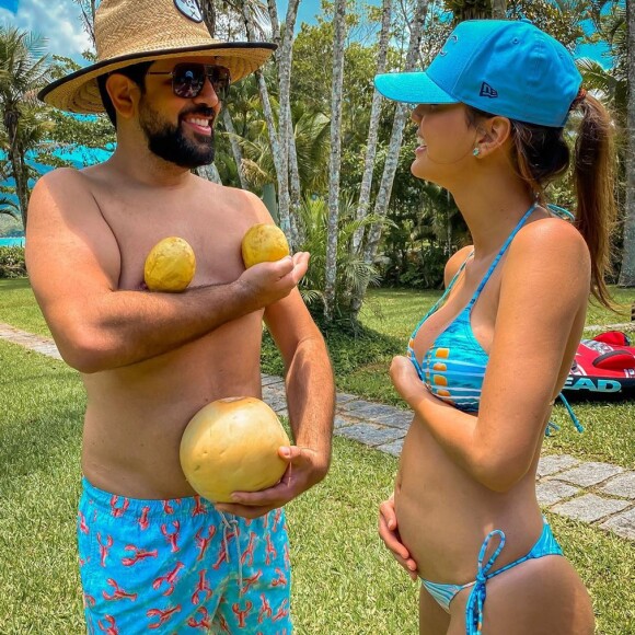 Filho do cantor Sorocaba ganha quarto na casa da avó