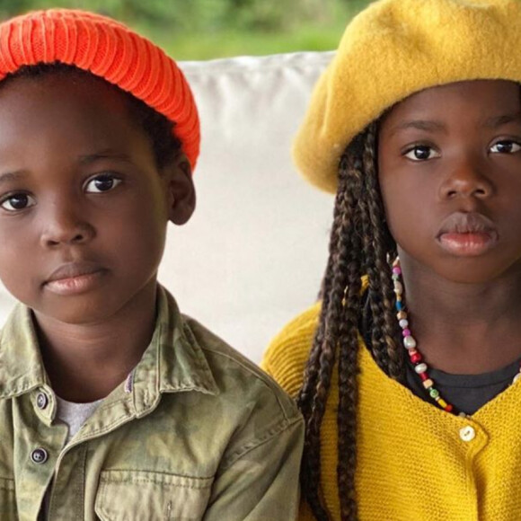 Giovanna Ewbank mostra filhos, Bless e Títi, em aula de violão online nesta quinta-feira, dia 09 de abril de 2020