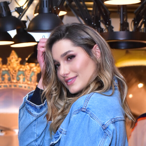 Namorado de Sasha Meneghel, João Figueiredo enviou mensagem aos seguidores: 'Nesse confinamento que estamos vivendo, só me lembro do grande valor que há em estar com pessoas, compartilhar as boas novas do evangelho e viver em comunhão!'